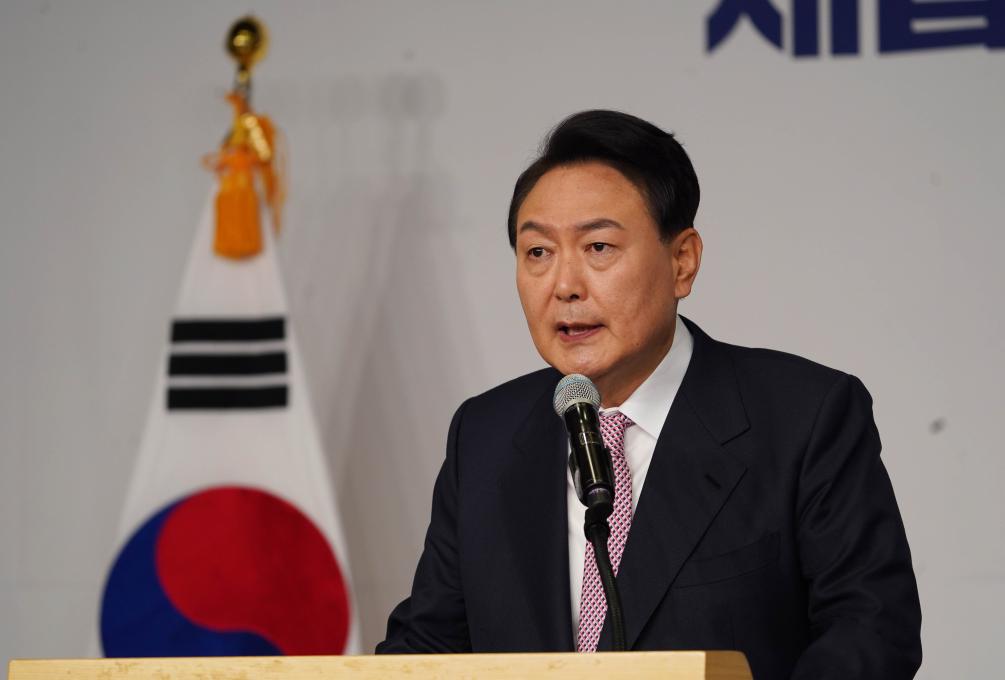 2022年3月10日,尹锡悦在韩国首尔召开记者会。新华社发(李相浩摄)