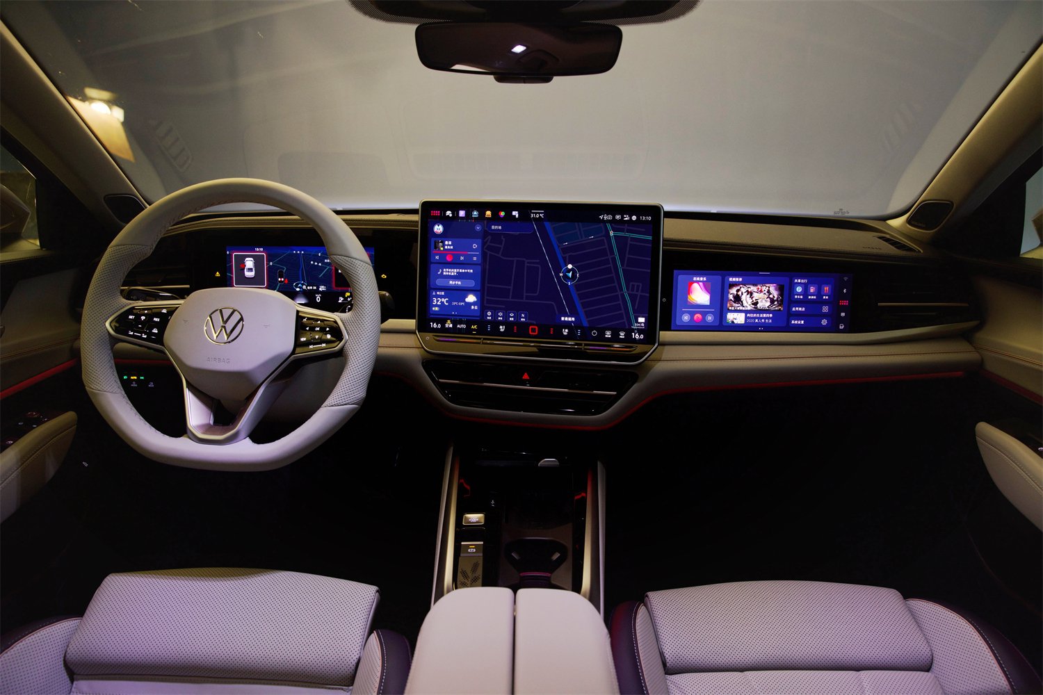 全新一代帕萨特Pro来了,更大、更年轻、更舒适、更聪明