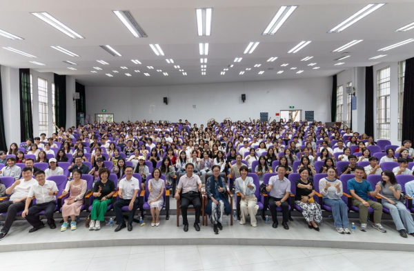 滇西科技师范学院校庆4