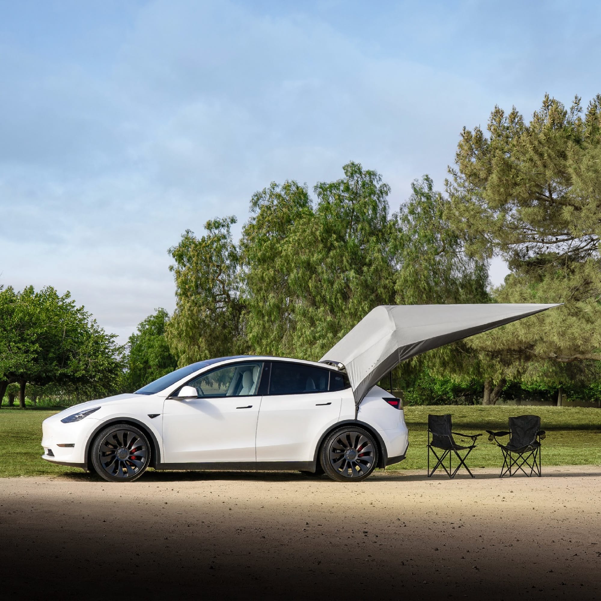 特斯拉model y 露营 620d-47835831d30f76c0228670d04f9cdc68.jpg