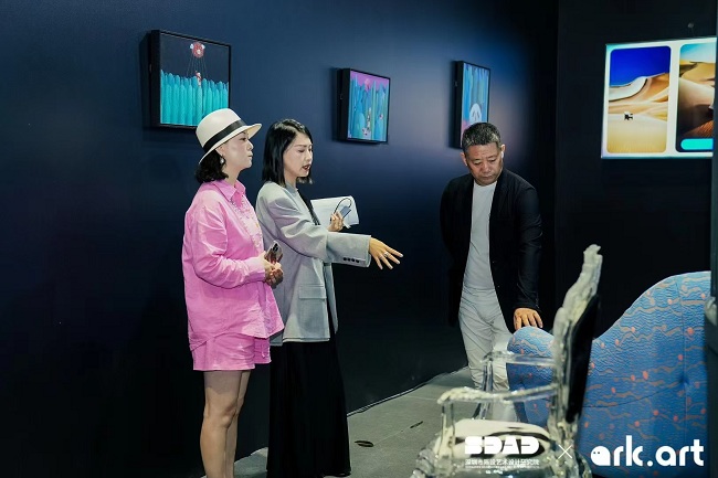 暗壳AI亮相中国家博会CIFF,发布AIGC营销与导购工具 暗壳AI亮相中国家博会CIFF,发布AIGC营销与导购工具