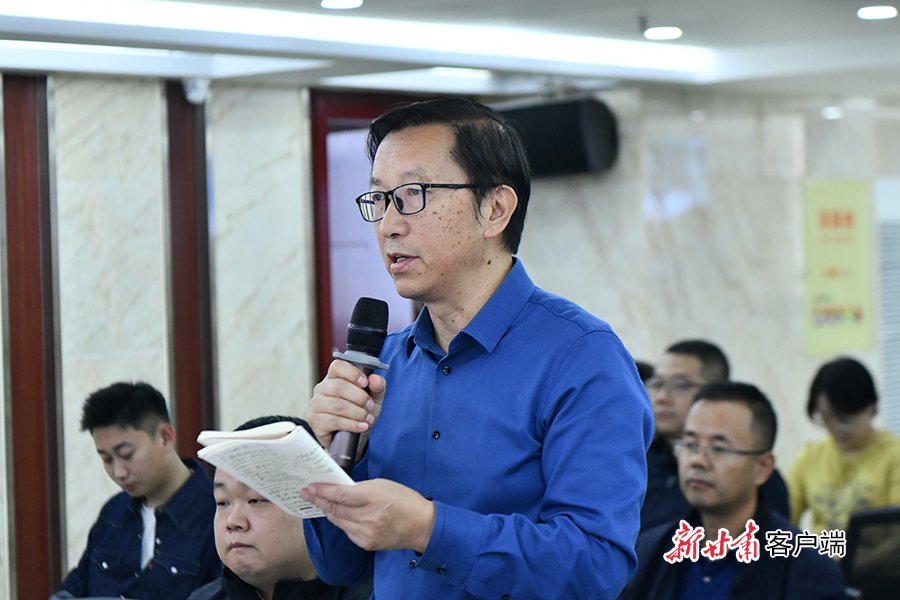 中国经济时报记者现场提问
