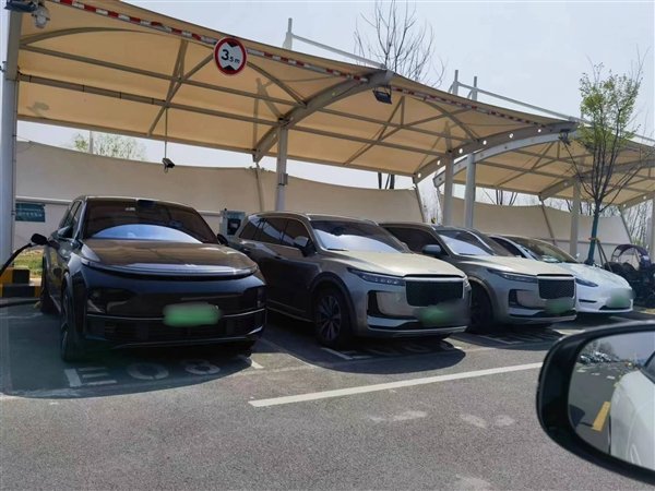 理想充电桩充其他车 e7fa-7efa7acf2f08de41dbea32cd2324a852.jpg