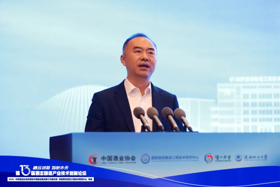 沈阳市人民政府副市长、市政府党组成员 李刚