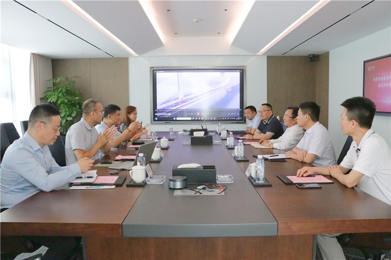 图二:双方交流座谈