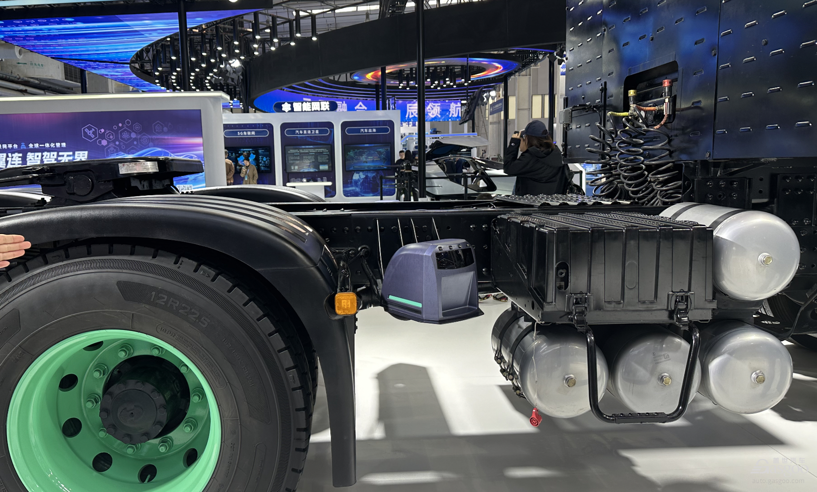 一个超2万亿规模的市场,正在被攻克