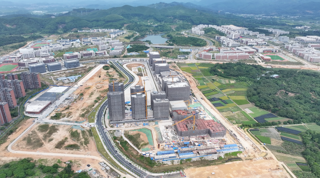 加速低空经济高飞 | 海格天腾信息产业基地三区主体结构完工（信息产业基地）