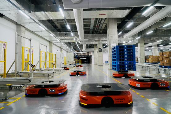 AGV(自动导向车)