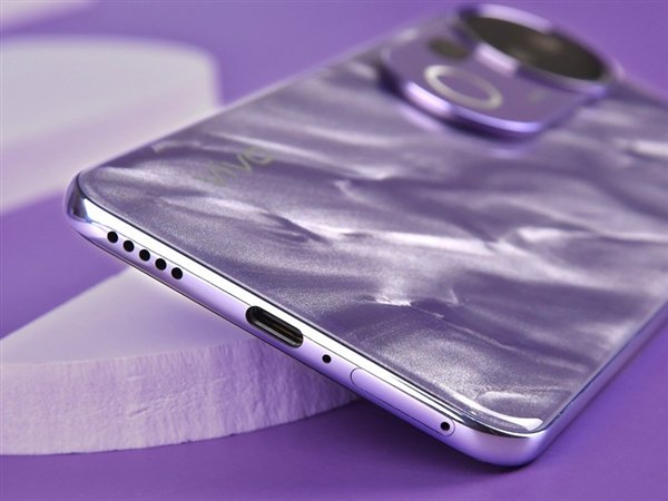 vivo S20 Pro上手:人像摄影一骑绝尘 3000档位不二之选 第8张 vivo S20 Pro上手:人像摄影一骑绝尘 3000档位不二之选 第8张