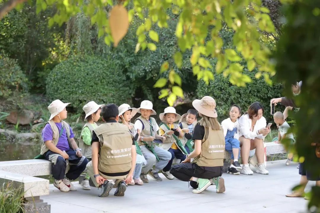 ◤奥雅股份在亲子文旅上的实践,左右滑动查看更多
