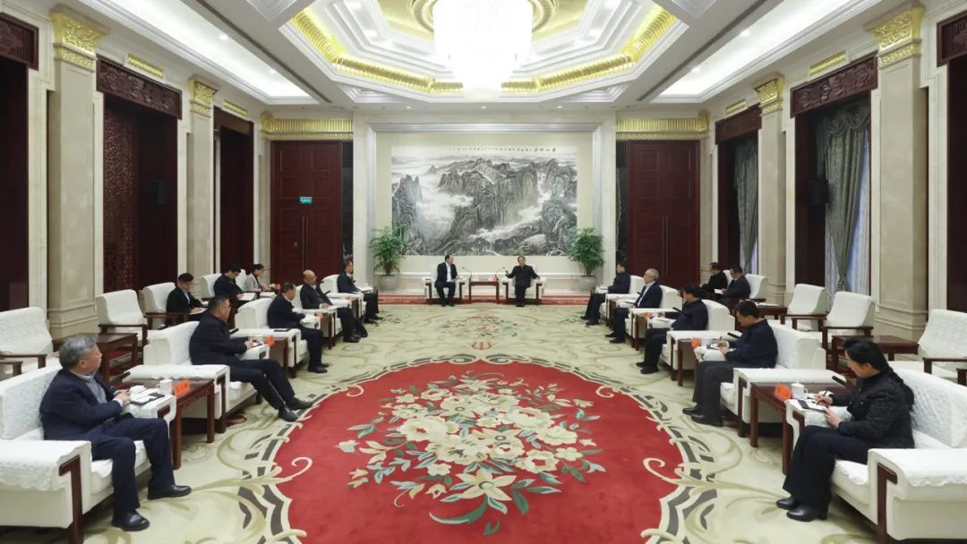 来源:贵州日报 (文/曾书慧图/杜鹏城)