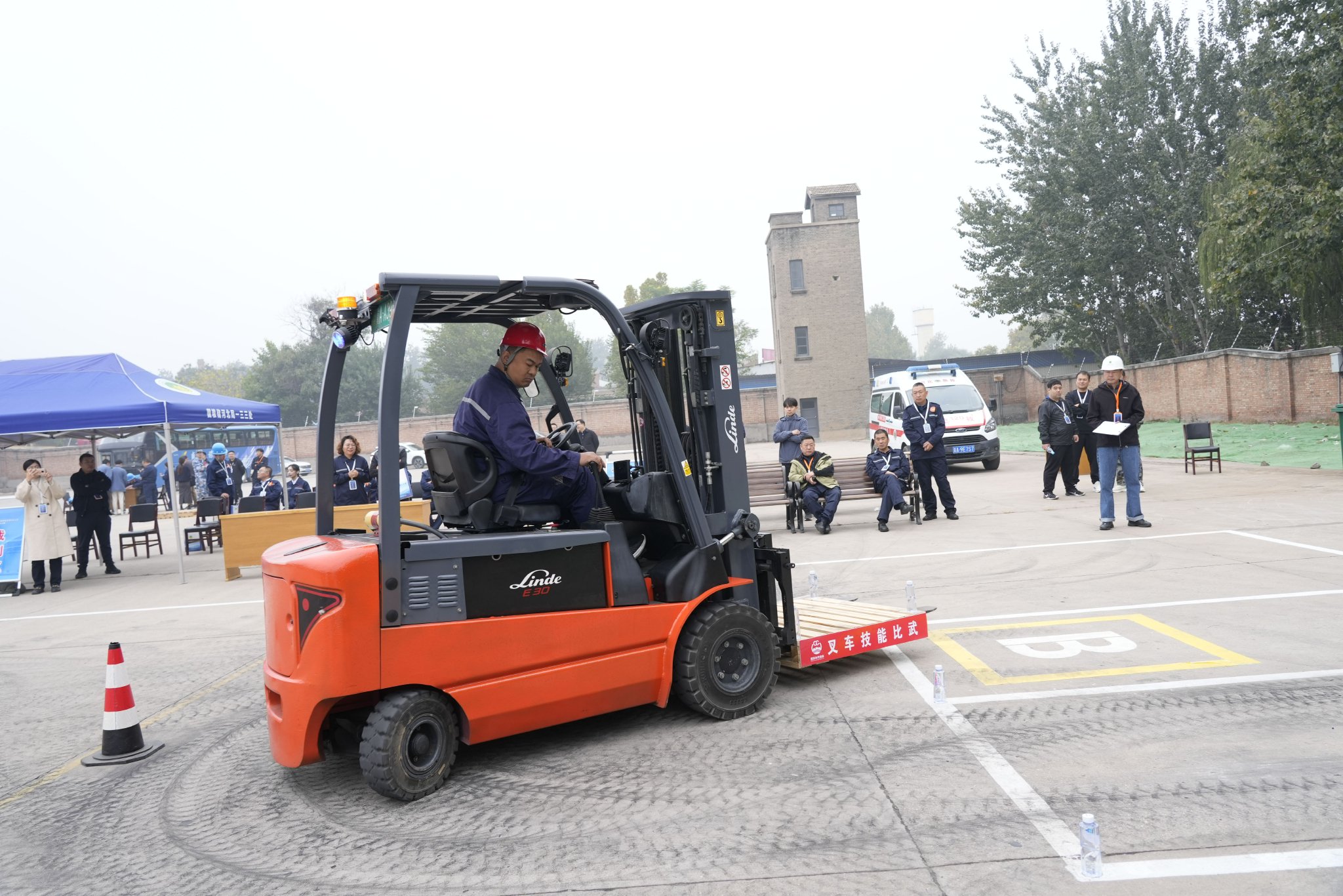 燃爆了（国家粮食和物资储备局一三三处）国家粮食储备总公司，国粮储一三三处在全国粮储系统技能比武中获得三个“第一”，暧昧关系，音范丝4k蓝光，
