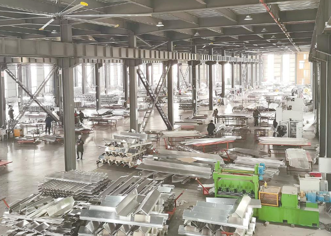 湖北宏煥建築材料有限公司生產車間