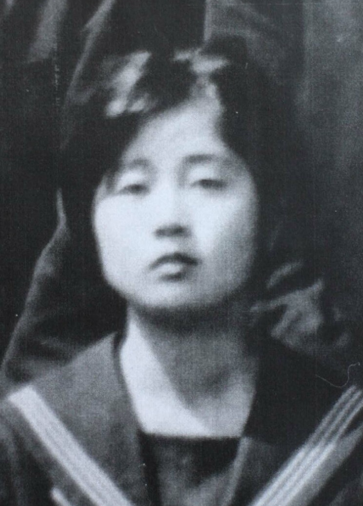 ·高中時期的筧千佐子。