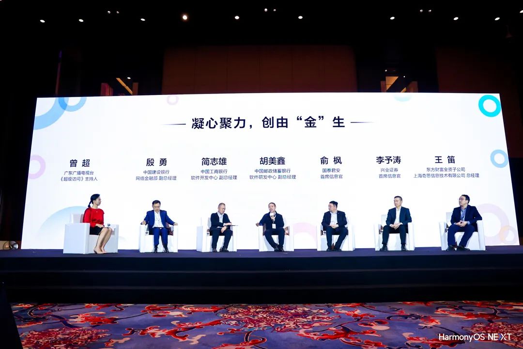 滑动查看更多图片