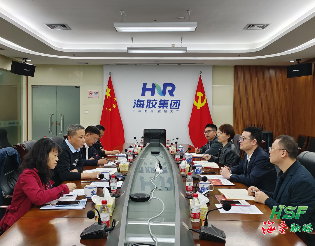 座谈现场。郭祺 摄