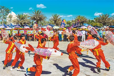 潭門傳統鯉魚燈。蒙鍾德 攝