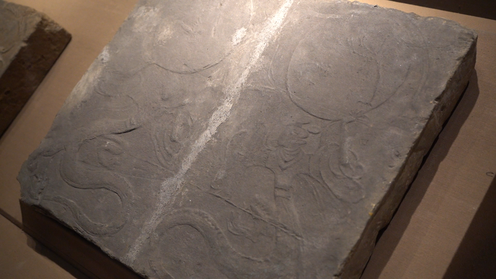 伏羲女媧畫像磚。何蘆恒 攝