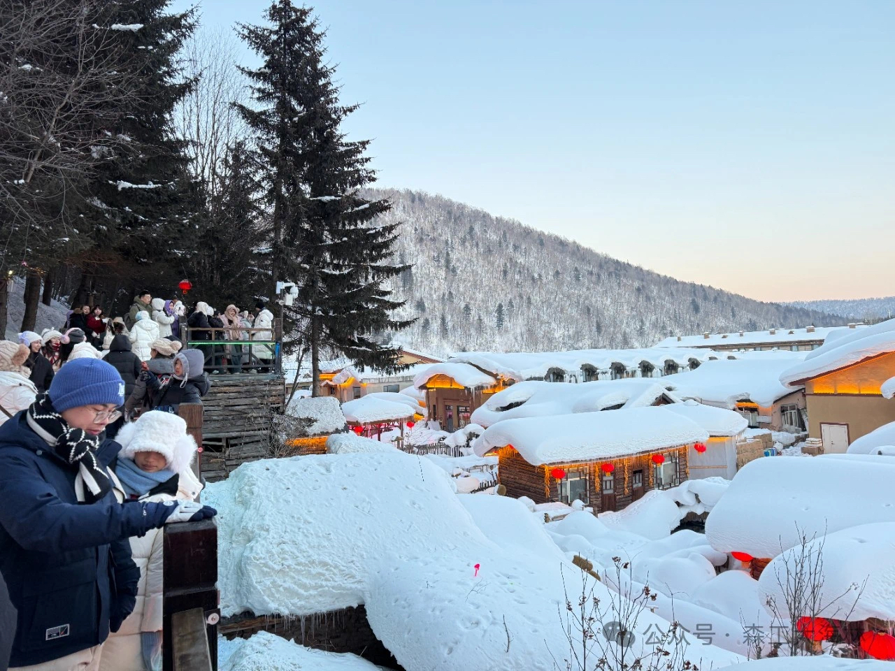 △雪乡“打卡”,冰雪经济正当时(图源:森工大海林公众号)