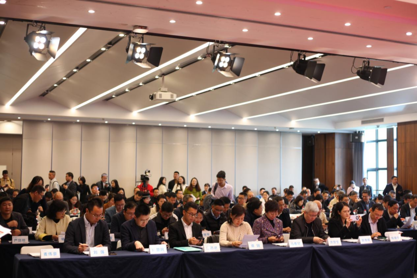 图/论坛受到智能网联汽车产业各界人士高度关注