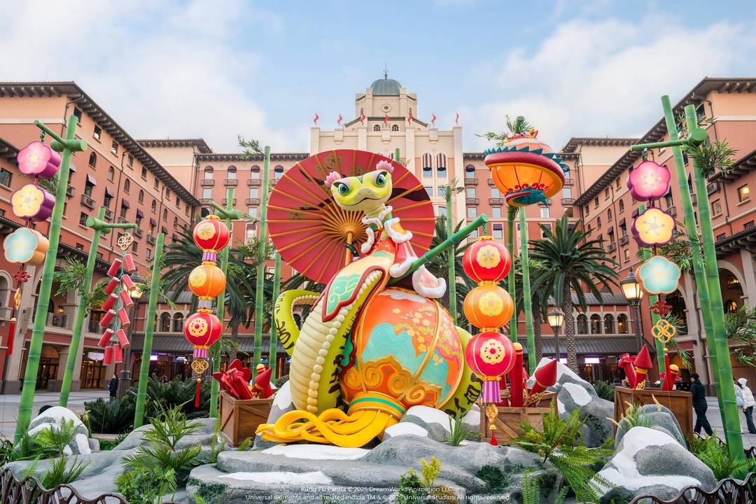 北方年味浓，旅游闹新春：成都新婚夫妇北京“环球中国年”蜜月游