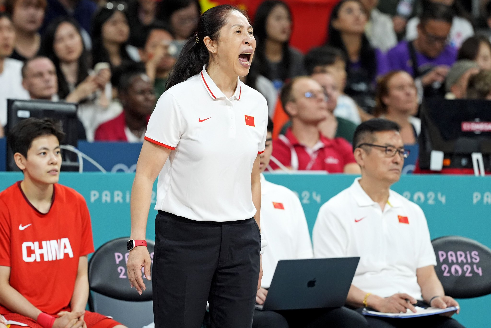 赵探长：郑薇指导将离开中国女篮教练组 宫鲁鸣回归担任主教练