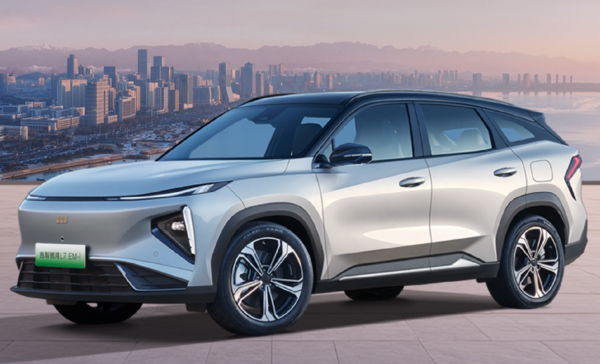 吉利银河L7 EM-i上市 先享价11.58万元起 纯电续航115km