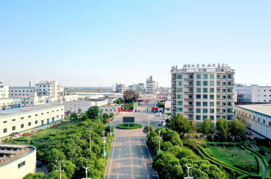图为多氟多生产厂区。