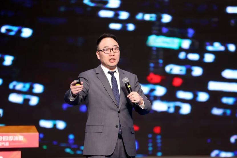 四季沐歌集团总裁 李骏