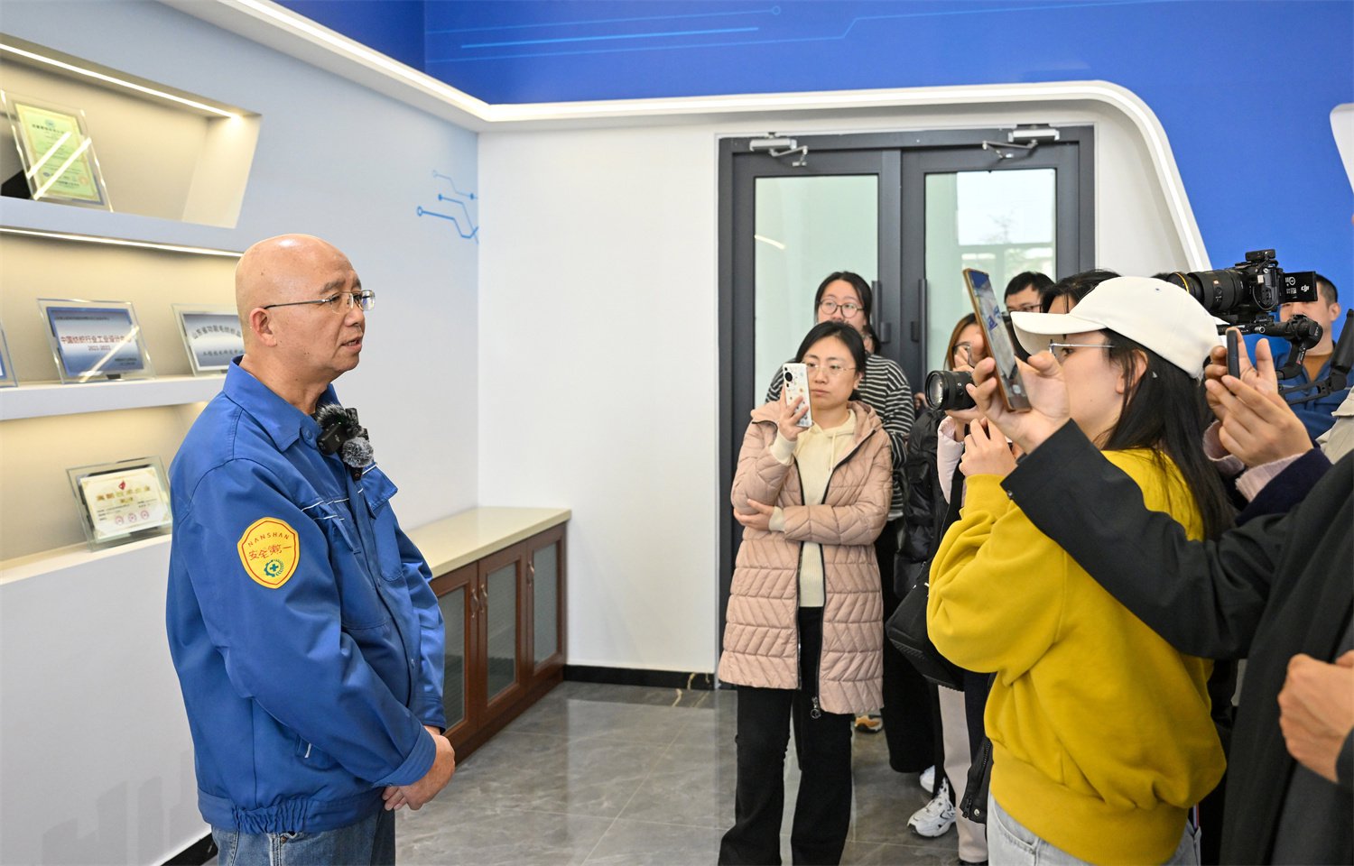 南山智尚锦纶新材料公司总经理兼纺织新材料研究院院长戎智宗