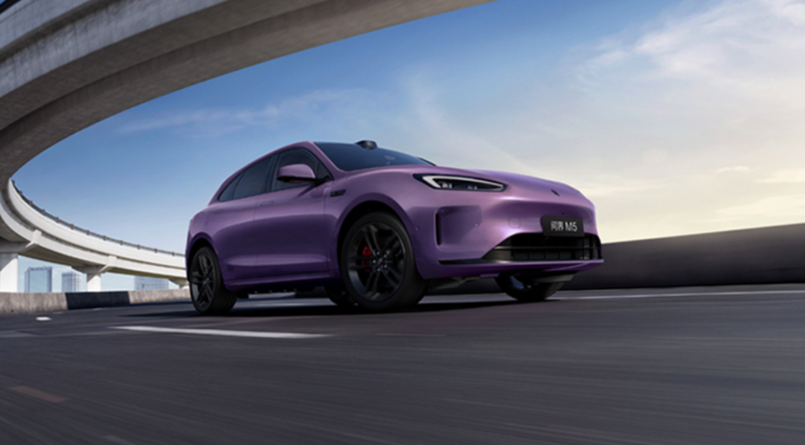 延续安全性能 5A 级认证实力，问界新M5 Ultra现已开启预订