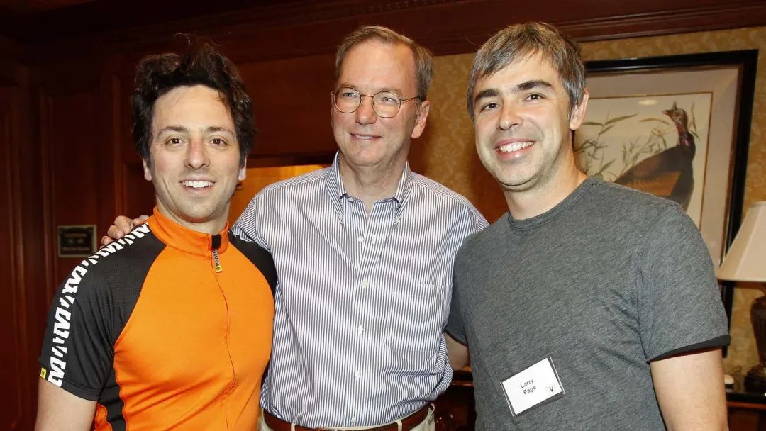 谢尔盖·布林、埃里克・施密特与拉里·佩奇。