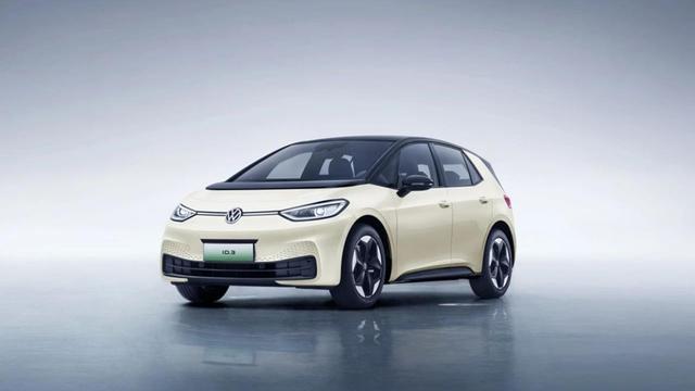 上汽发布2月份产销快报，全新凯迪拉克CT5上市