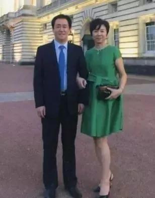 許家印和丁玉梅 圖片來源:環球人物