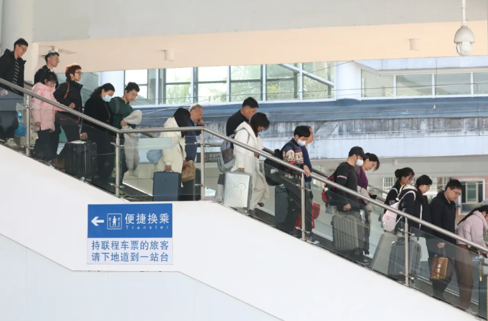 线上批发平台，线上批发平台哪个好，墙裂推荐，