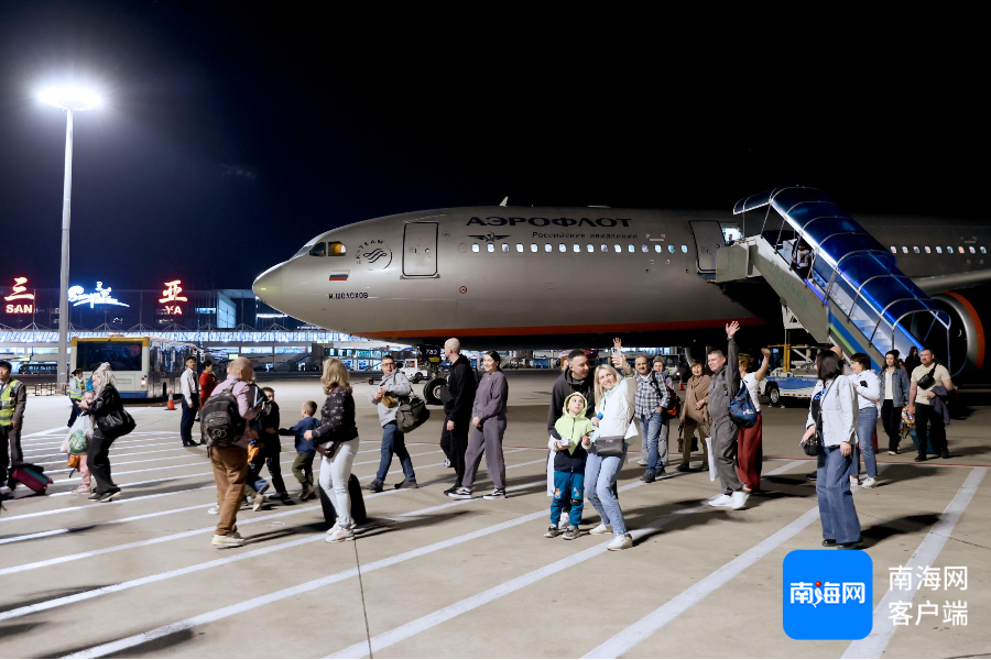 国际航班旅客到达三亚凤凰机场。海南机场集团供图