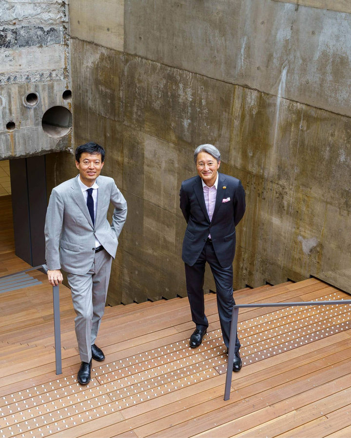 ▲ 银座索尼公园项目负责人 永野大辅(左);时任索尼总裁平井一夫(右)