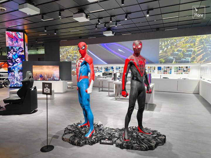 ▲ 索尼品川总部大楼内的 Sony Square 一角