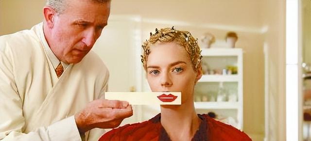 《好莱坞》剧照