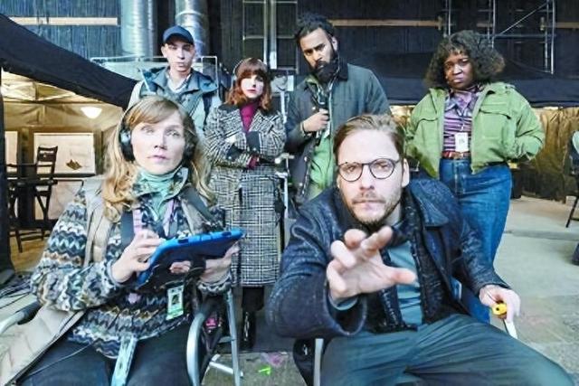 《系列大片》剧照