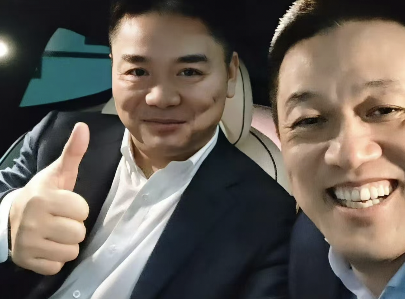 刘强东和李斌一起吃京东外卖，还下单了一辆蔚来ET9