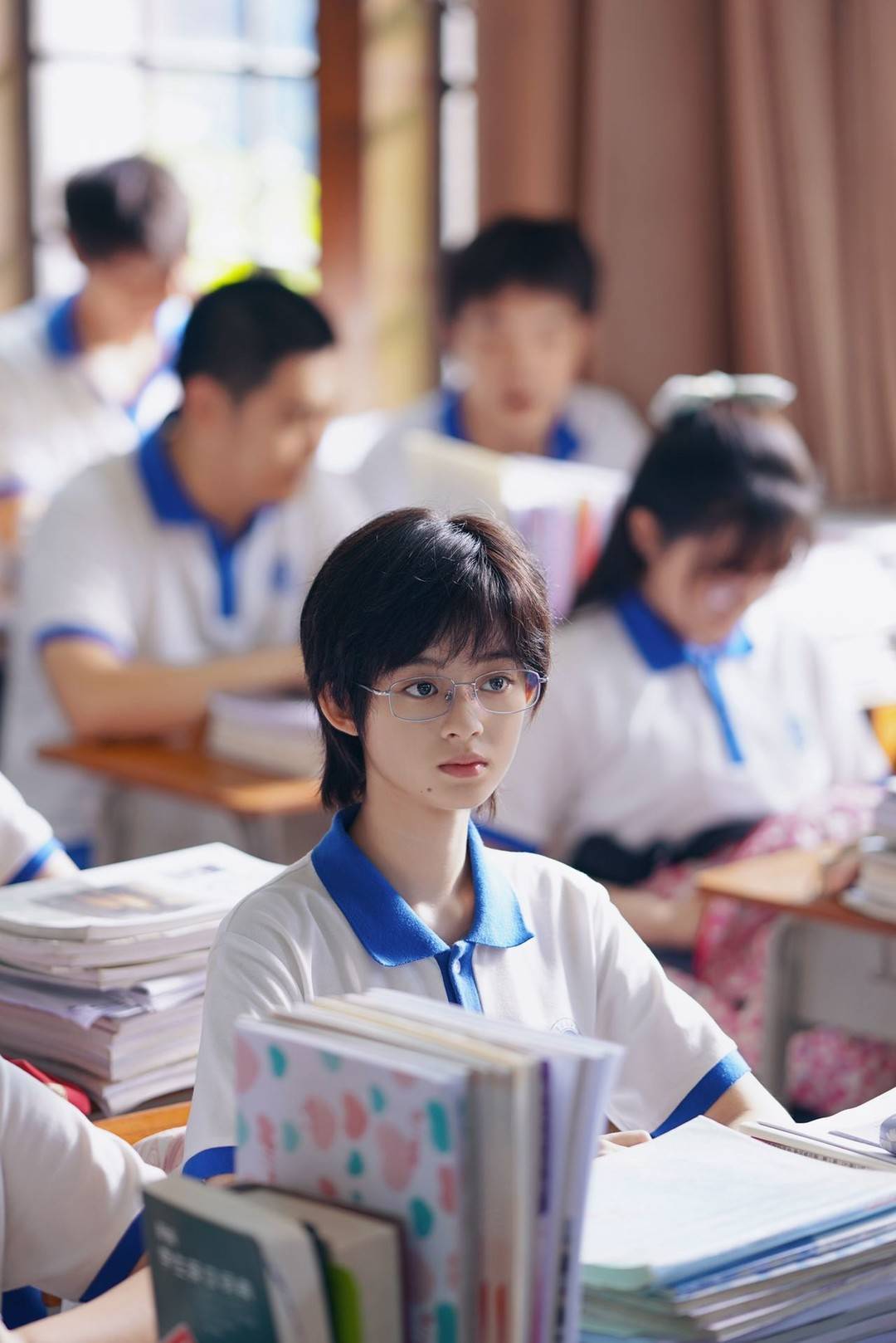 黃楊鈿甜在《致1999的自己》中飾演「錢佳玥」