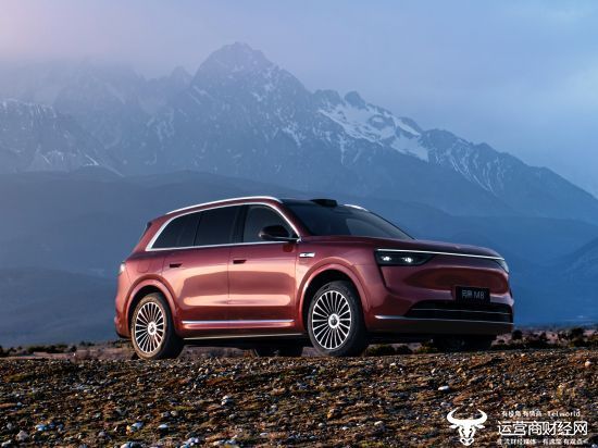 华为重磅SUV车型问界M8发布 享界S9增程版也正式上市