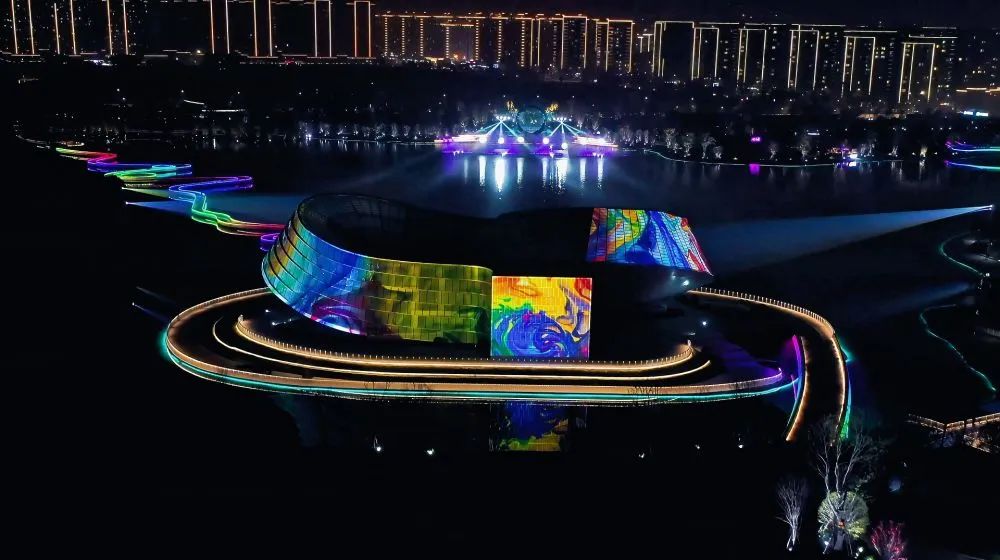 杭州城北玉湖公园光影秀。