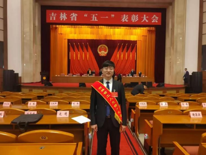 工人先锋号代表