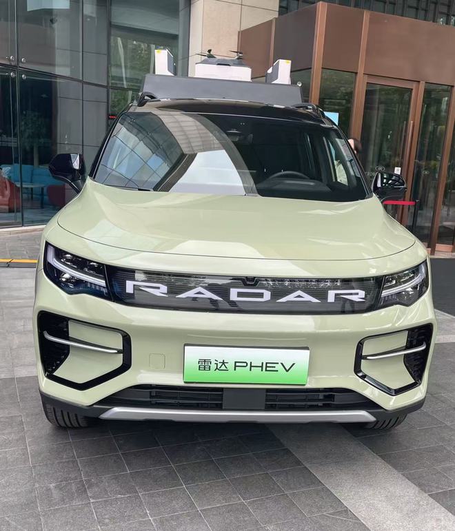 新能源皮卡销量猛增 车企开启插混皮卡争夺战