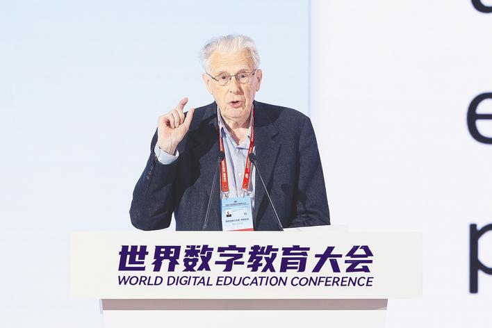 約翰·霍普克羅夫特 圖靈獎得主