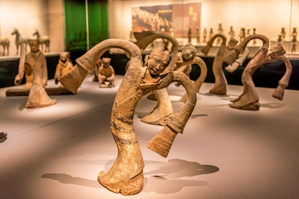 [西漢] 樂舞俑（徐州博物館）