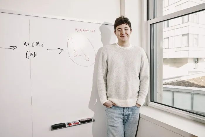 圖註:艾丹·托納-羅渣斯。圖源:華爾街日報