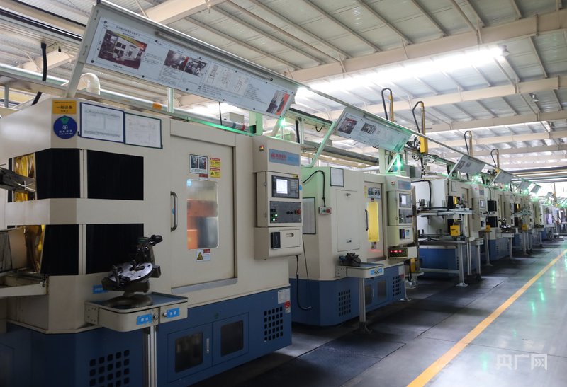 甘肃海林中科科技股份有限公司生产车间（央广网记者 李红军 摄）